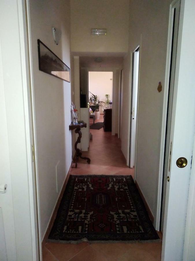 Fronte Al Porto Appartement Salerno Buitenkant foto