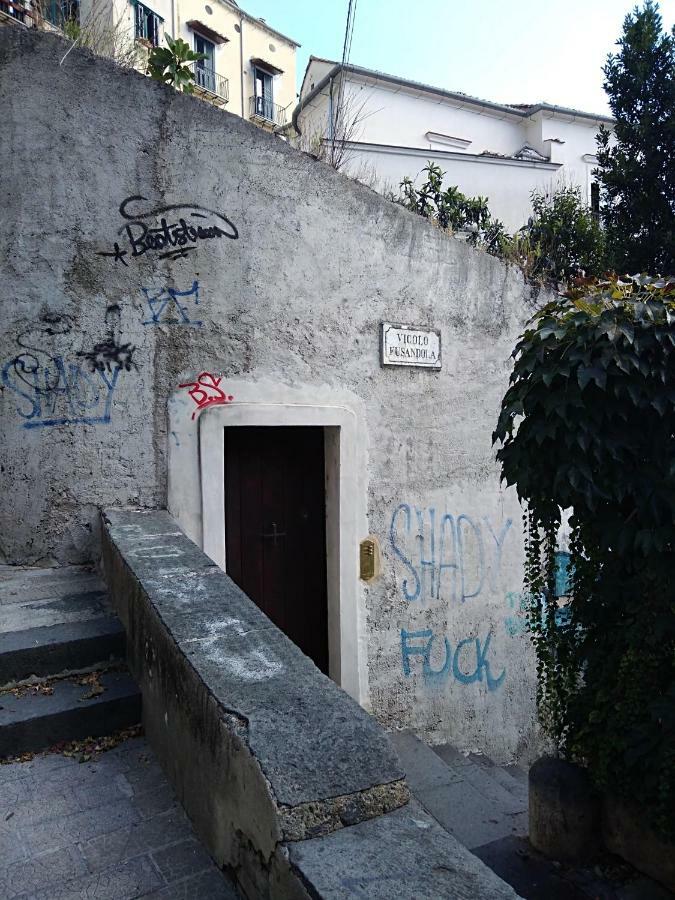 Fronte Al Porto Appartement Salerno Buitenkant foto